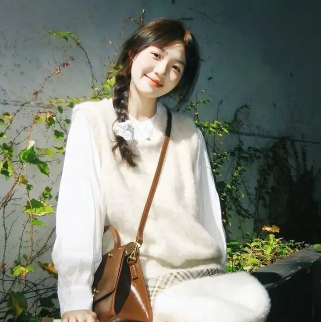 穿成绝嗣帝王唯一幼崽!被团宠了