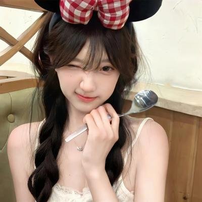 此情不弃难成追忆