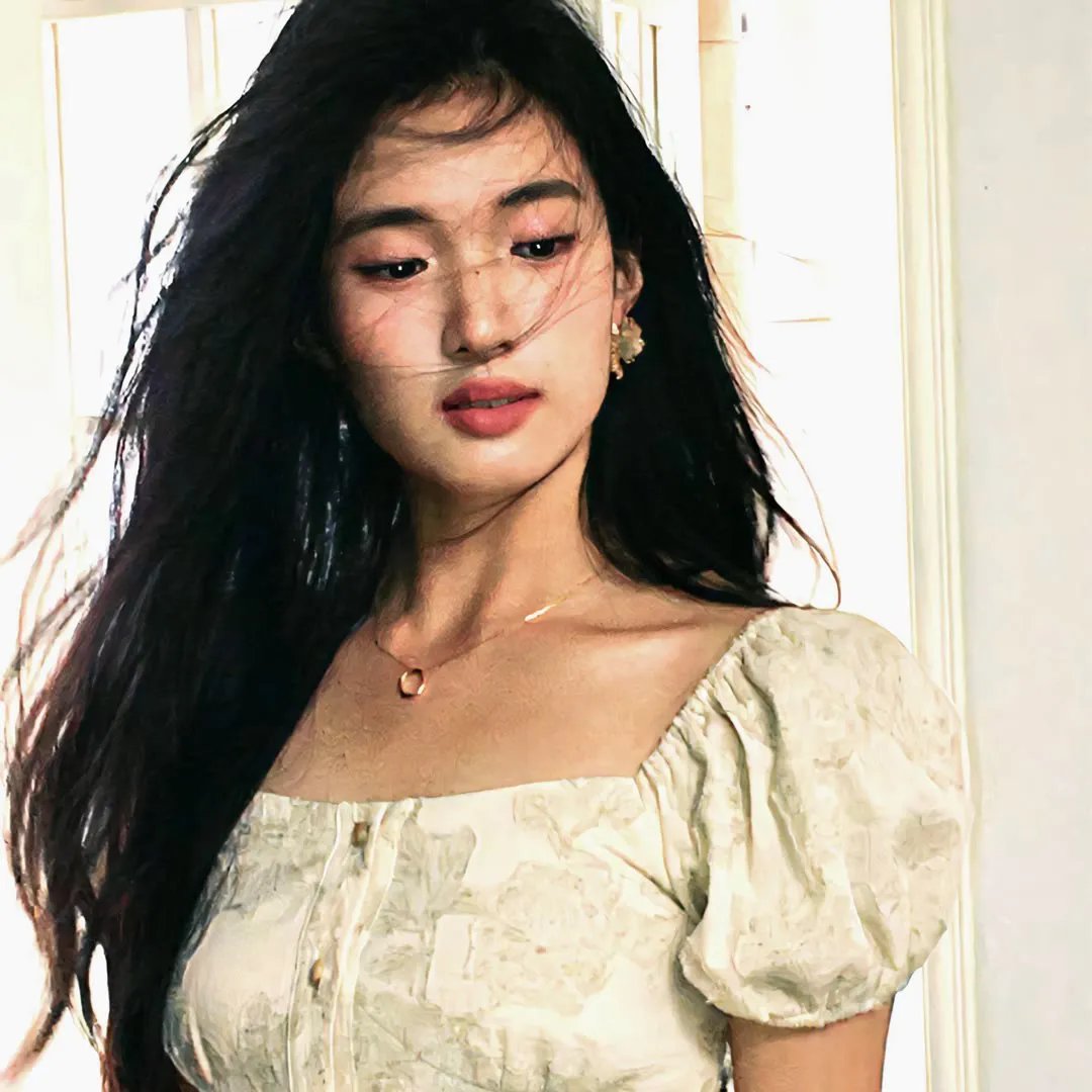 名侦探柯南：绯色的子弹